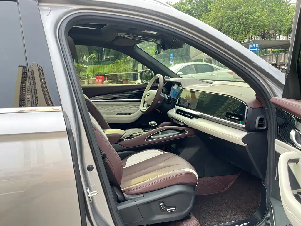 Geely Monjaro 2024 2.0TD High Power Automatic FWD Tianji Edition