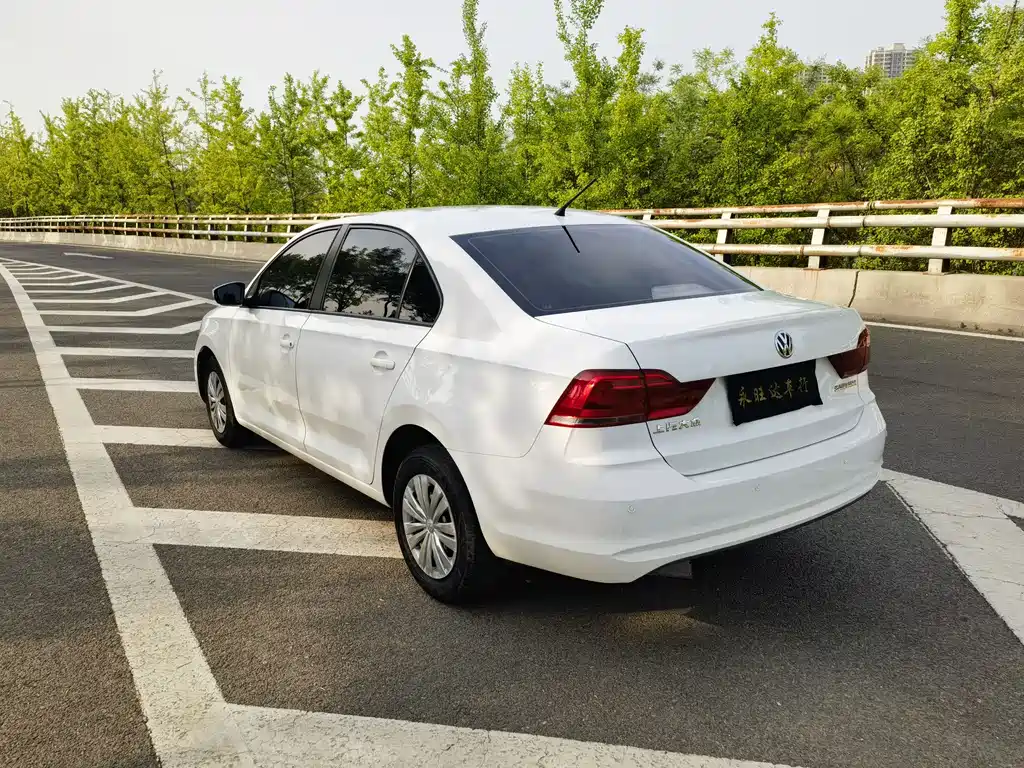 Santana 2019 1.5L Manual Fengshang Edition China V