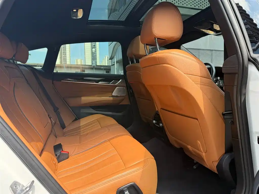 BMW 6 Series GT 2021 630i M Sport Package - фото 14