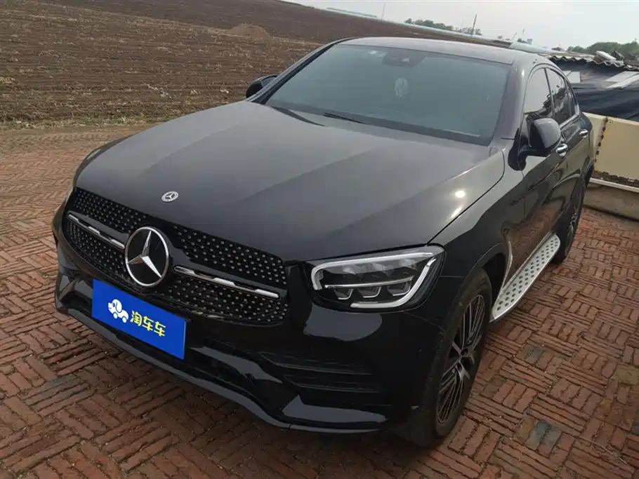 Mercedes-Benz GLC Coupe 2021 GLC 300 4MATIC