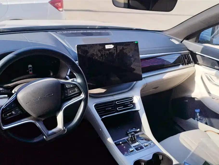 BYD Song PLUS EV Champion Edition 605KM Flagship PLUS 2023
