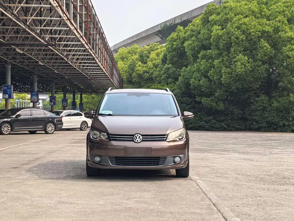 Volkswagen Touran 2013 1.4T DSG Comfort Edition 5-Seater