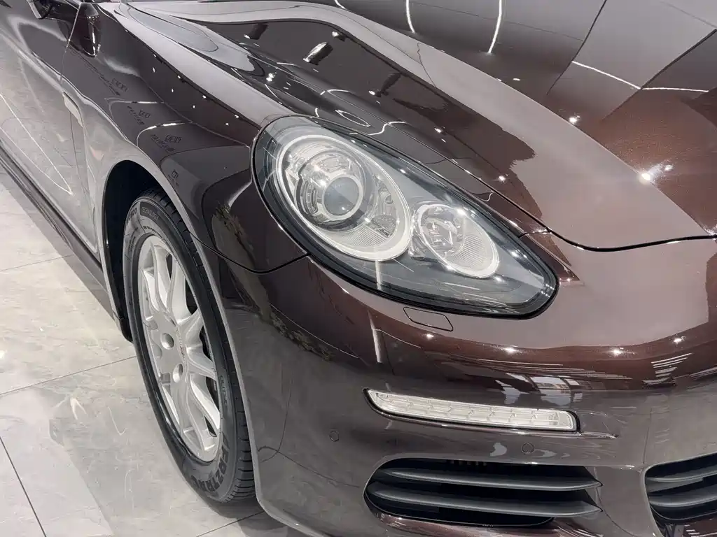 Porsche Panamera 2014 3.0T