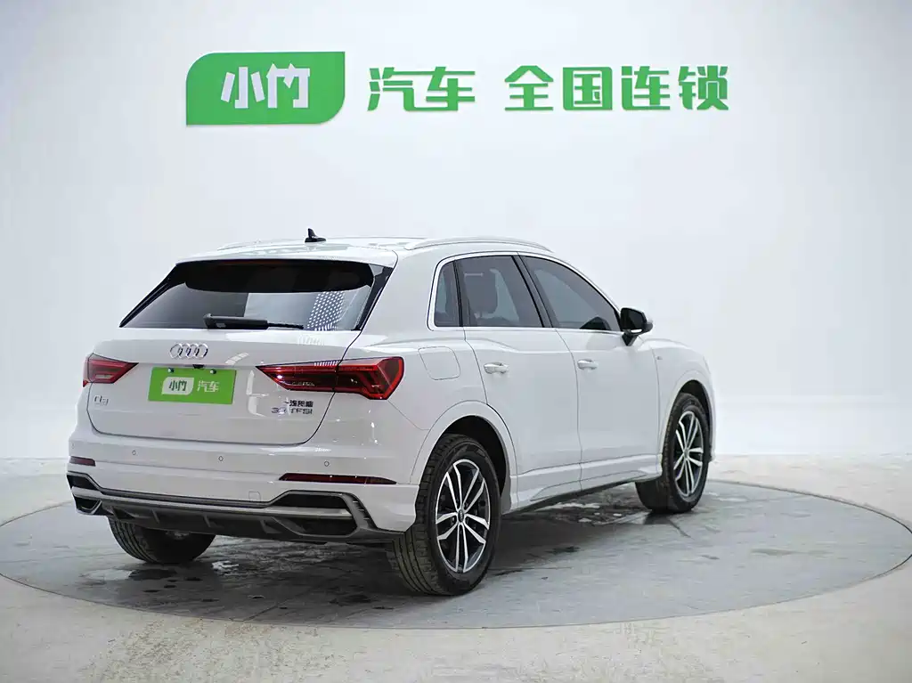 Audi Q3 2023 35 TFSI Entry Dynamic Edition (1.4T)