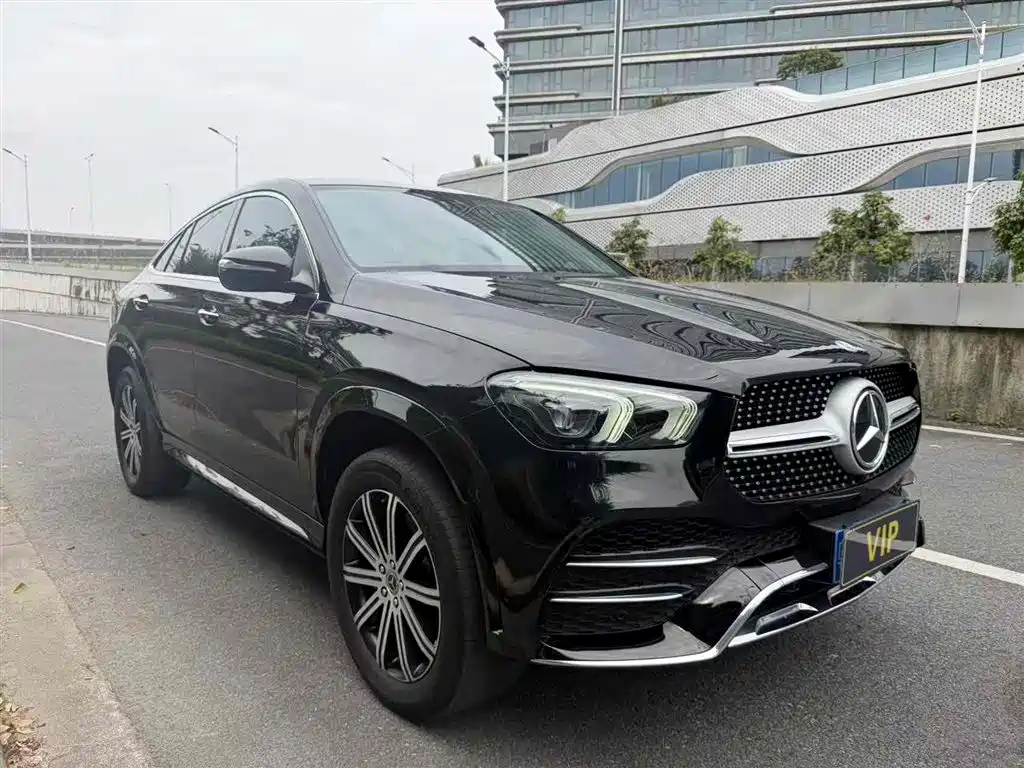 Mercedes-Benz GLE Coupe 2022 GLE 350 4MATIC Coupe SUV Fashion Edition