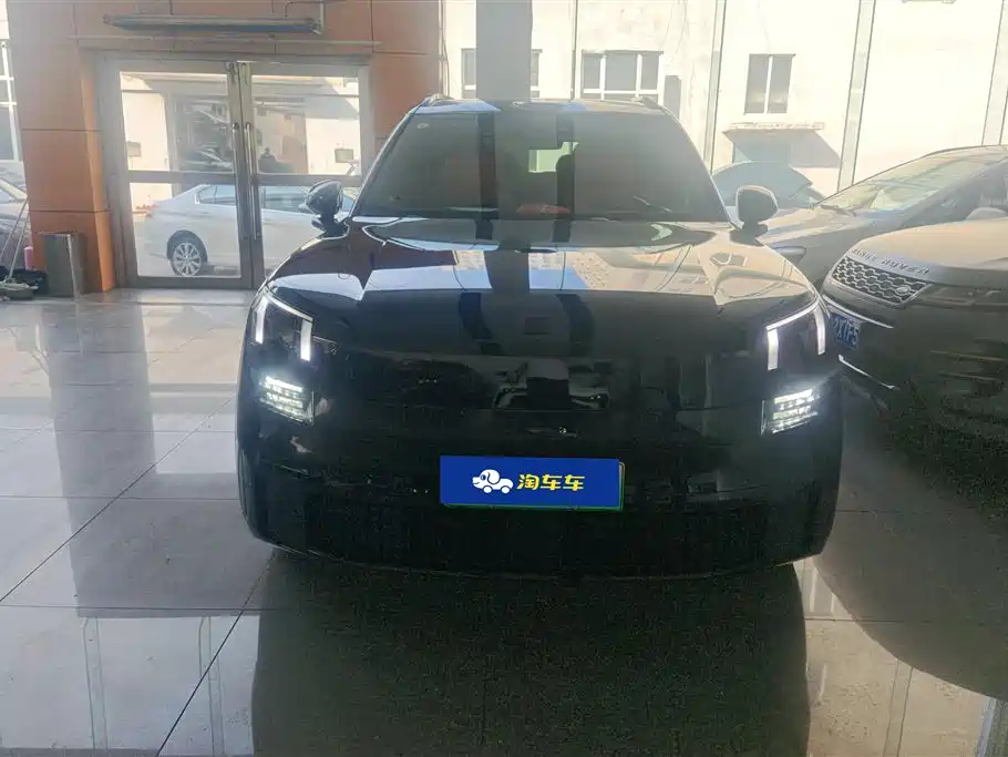Lynk & Co 900 2025 1.5T Ultra 6-Seater