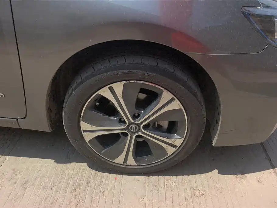 Sylphy Zero Emission 2018 Top Edition