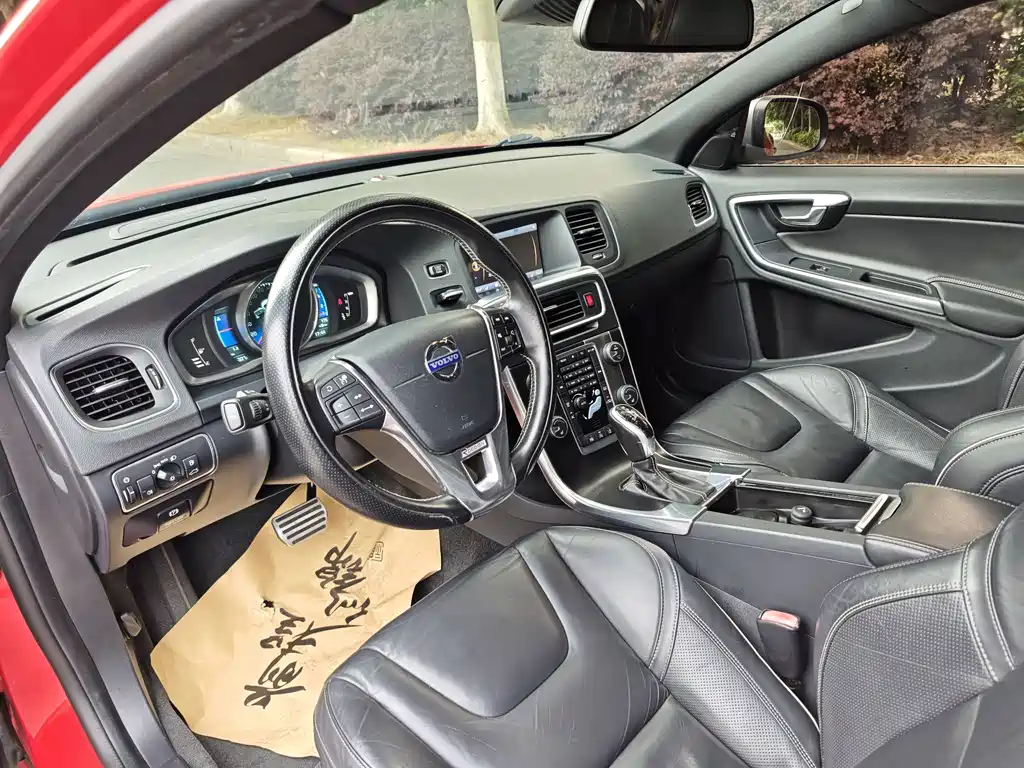 Volvo S60 2014 T5 R-Design