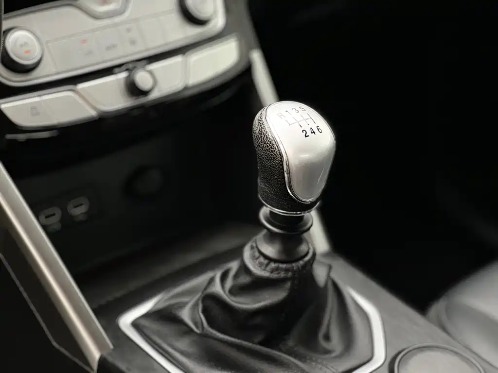 GWM Poer 2019 2.0T Commercial Edition Manual Gasoline RWD Elite Long Bed GW4C20B