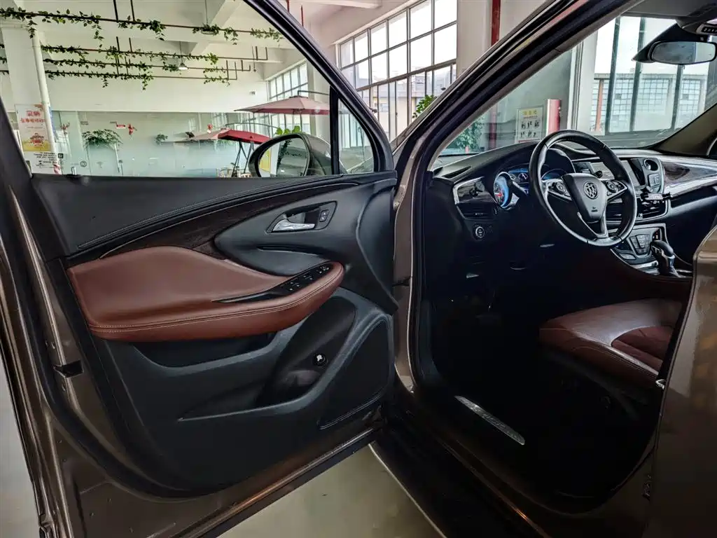 Buick Envision Plus 2017 20T FWD Luxury