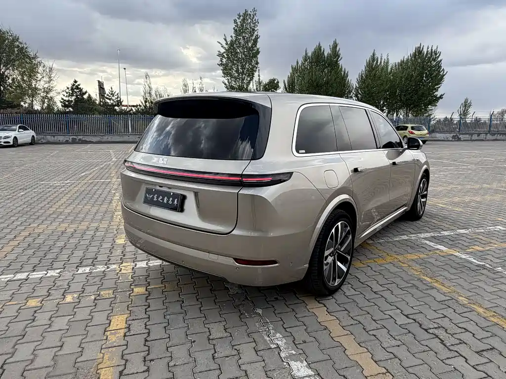 Li Auto L9 2023 Pro