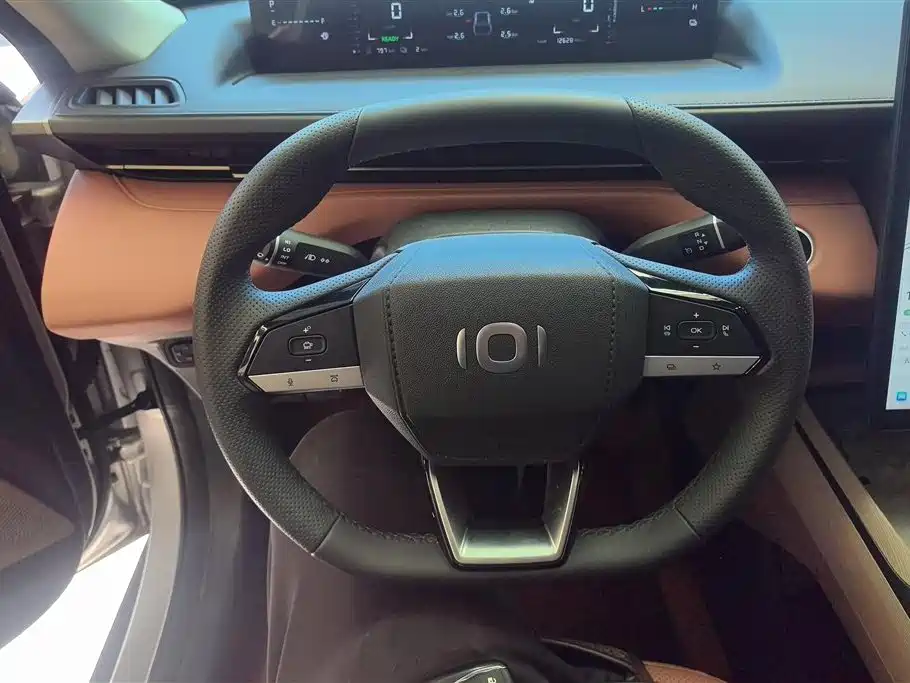 Changan Qiyuan A05 2025 Zhenxiang Edition 70 Beyond