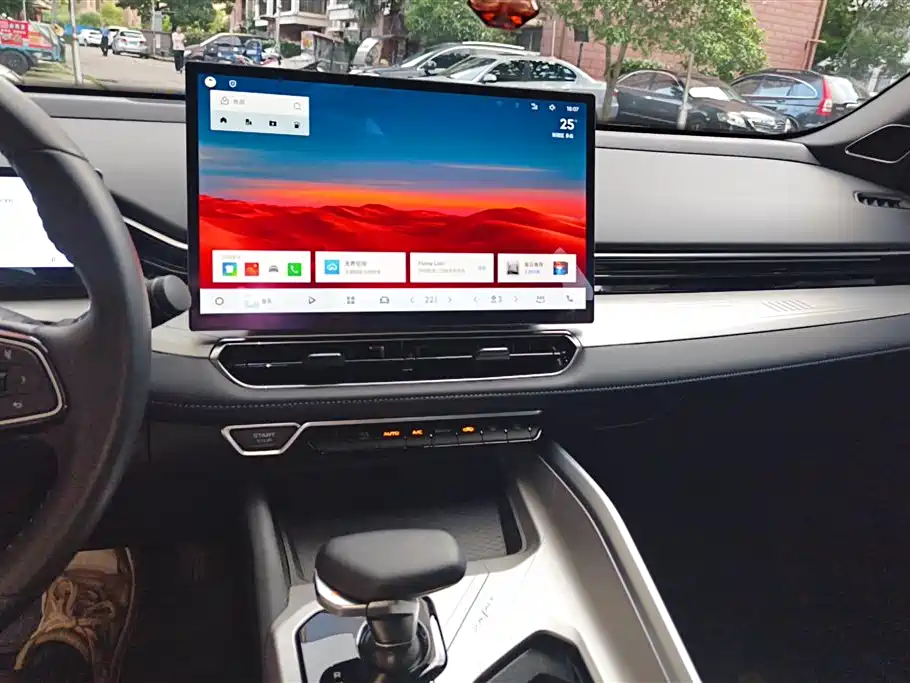 Geely Preface 2025 Dongfang Yao 1.5TD Kunlun Edition