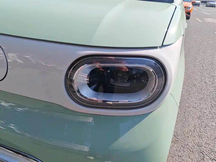 Wuling Hongguang MINI EV 2024 3rd Generation 215km Advanced Edition