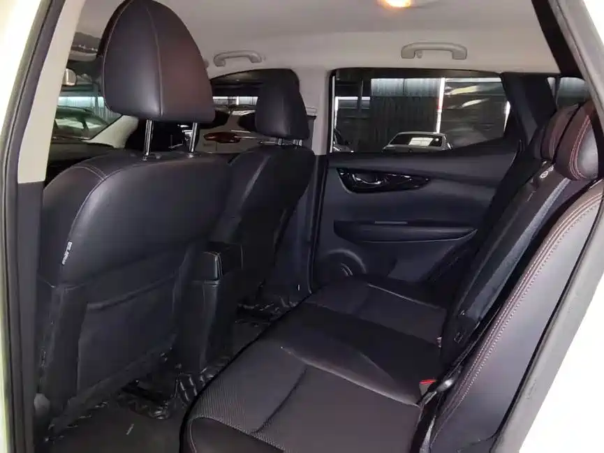 Qashqai 2017 model 2.0L CVT Zhixiang Edition China V