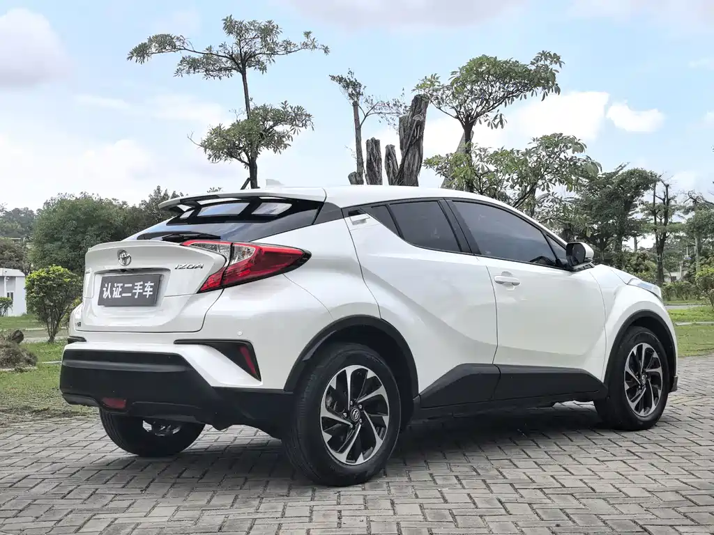 Toyota IZOA 2018 2.0L Yichi Edition China VI