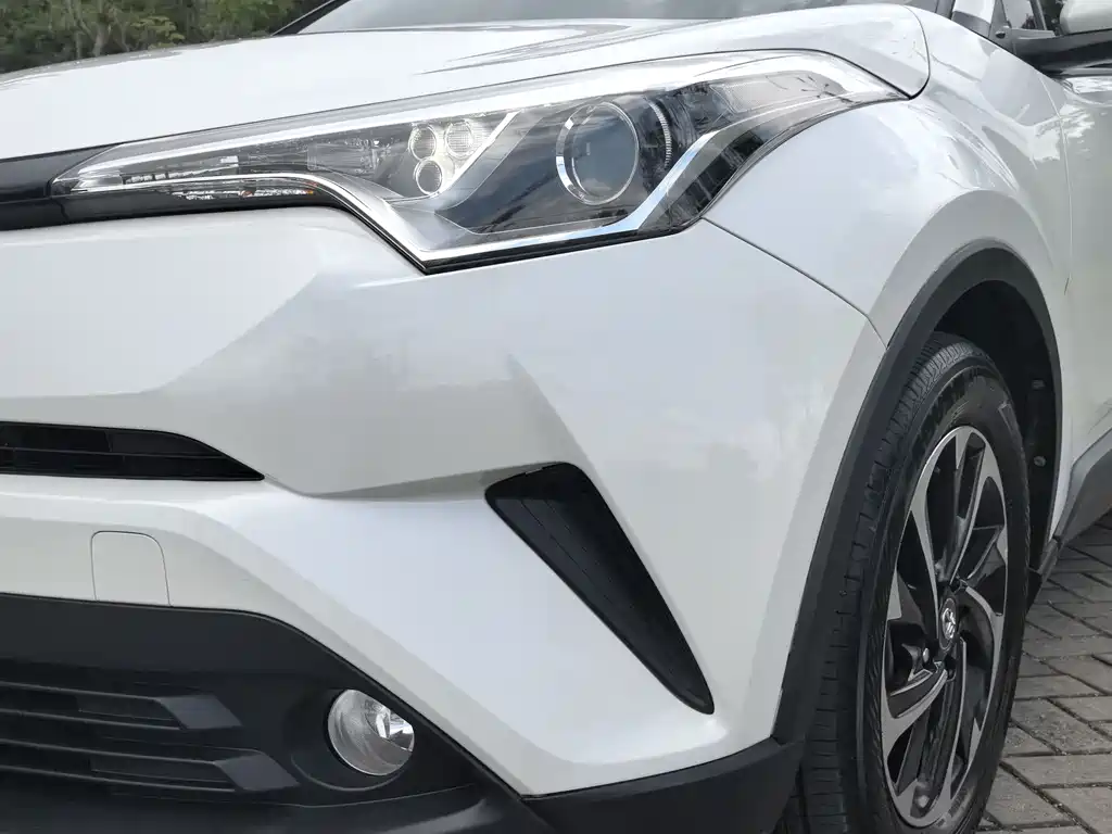 Toyota IZOA 2018 2.0L Yichi Edition China VI