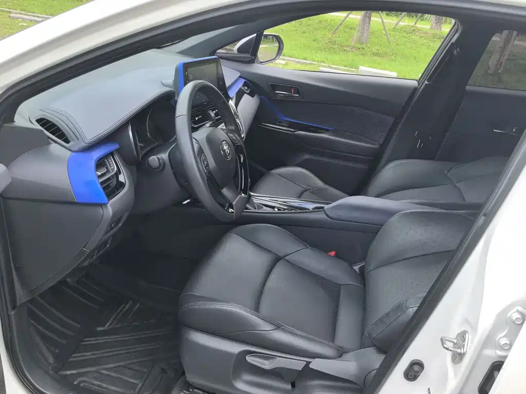 Toyota IZOA 2018 2.0L Yichi Edition China VI