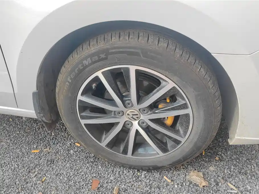 Jetta 2019 Dream Edition 1.5L Manual Fashion