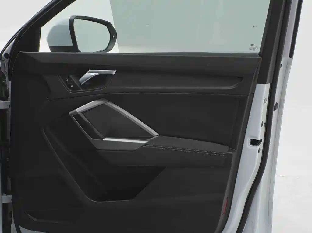 Audi Q3 2022 35 TFSI Entry Dynamic