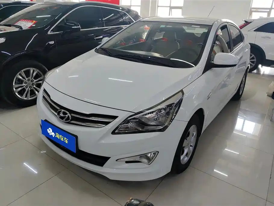 Verna 2016 1.4L Automatic Leading GLX