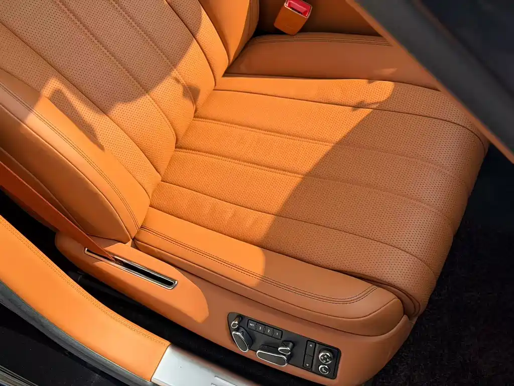 Bentley Flying Spur 2014 4.0T V8 Prestige Edition