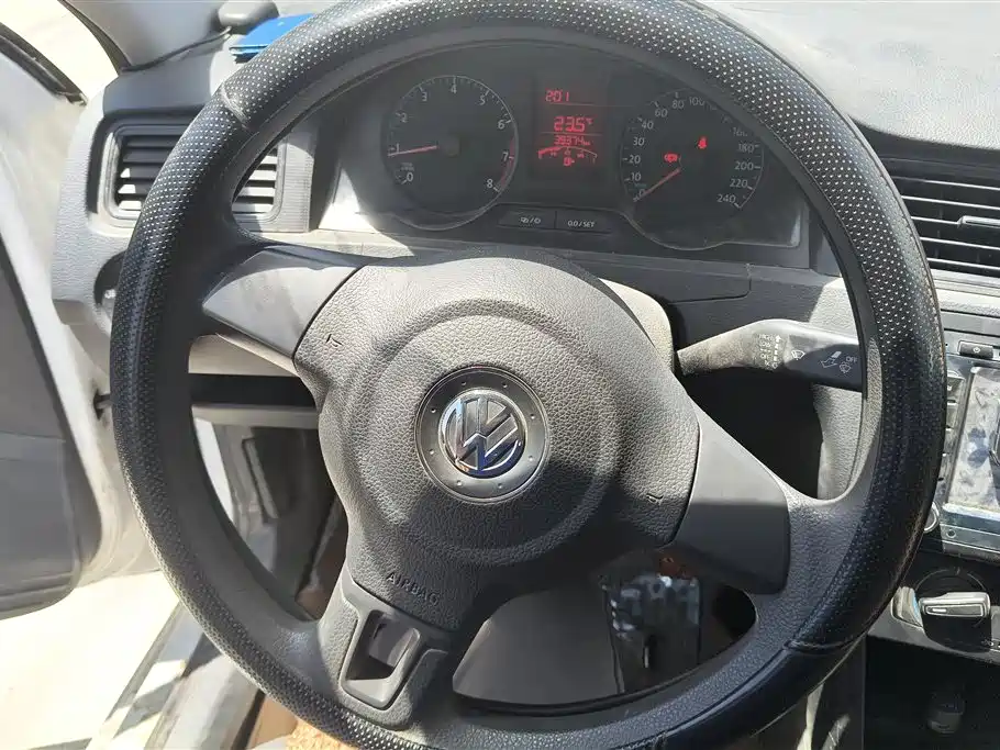 Santana 2015 1.4L Manual Fengshang Edition