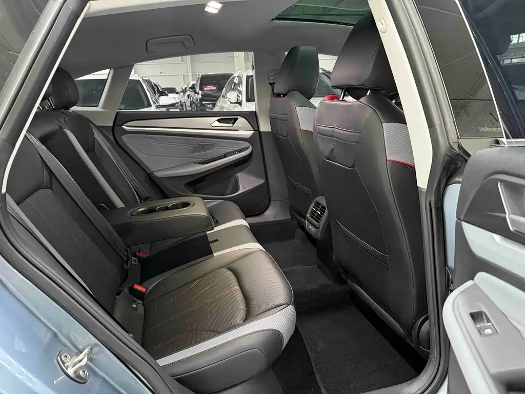 Volkswagen Lamando L 2022 280TSI DSG Cool Spicy Edition