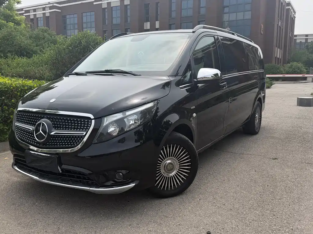 Mercedes-Benz Vito 2018 2.0T Elite Edition 7-Seater China V