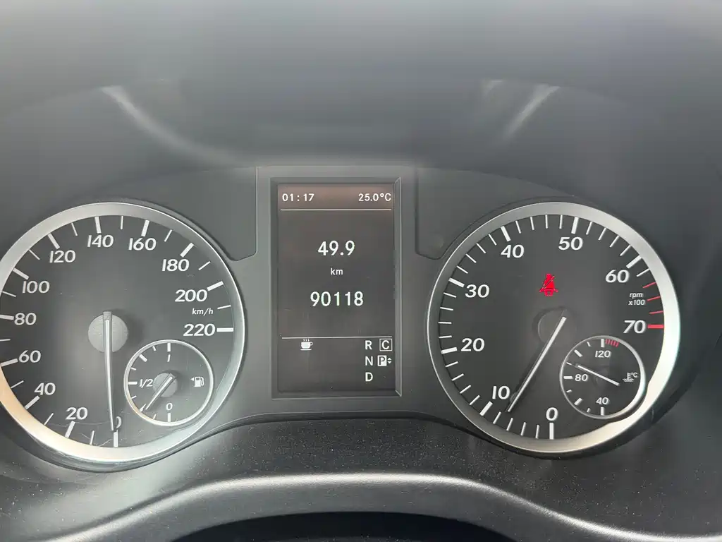 Mercedes-Benz Vito 2018 2.0T Elite Edition 7-Seater China V