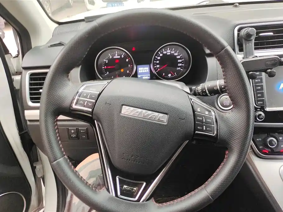 Haval M6