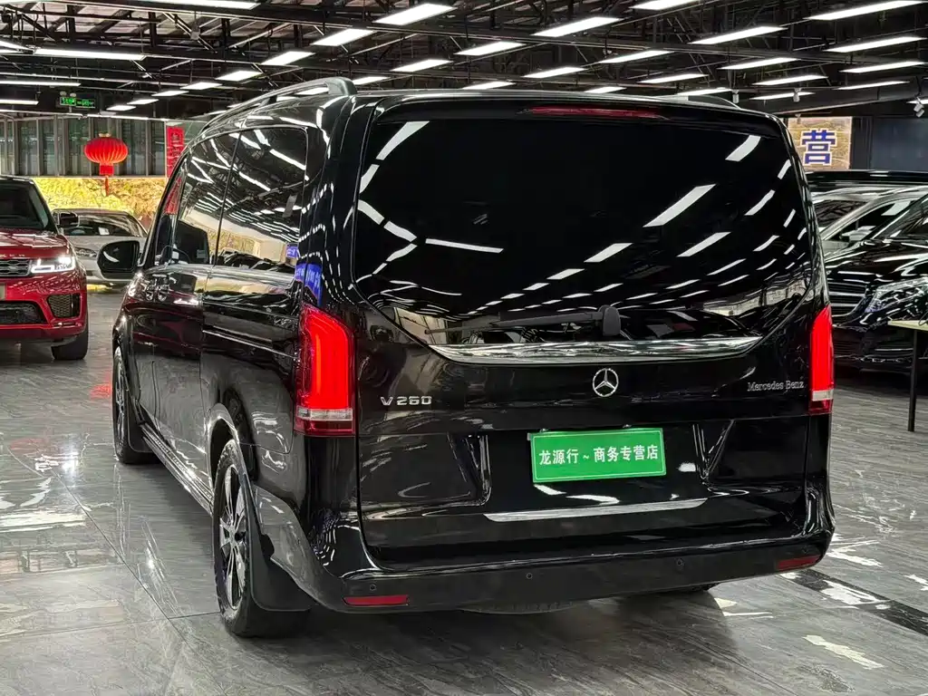 Mercedes-Benz V-Class 2021 V 260 Luxury Edition