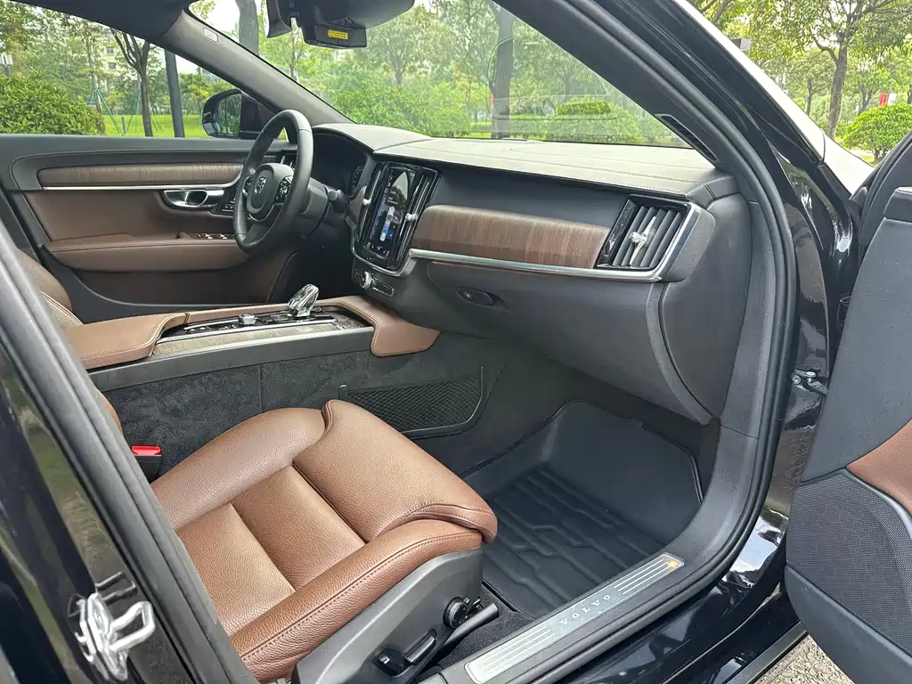Volvo S90 2021 B5 Inscription