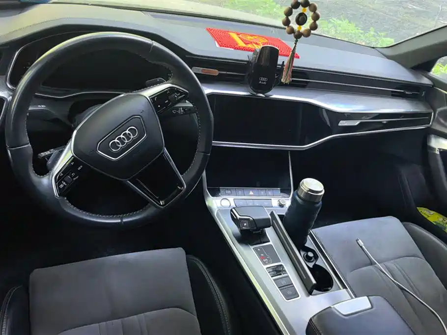 Audi A6L 2019 45 TFSI Zhenxuan Dynamic Edition