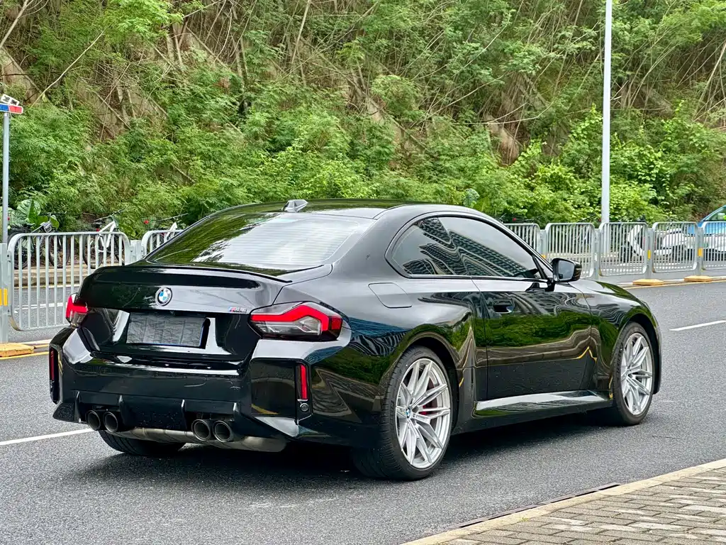 BMW M2 2024