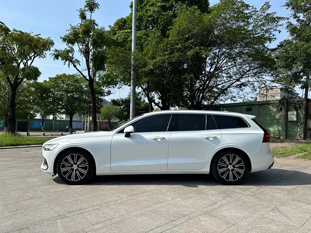 Volvo V60 2020 T5 Inscription