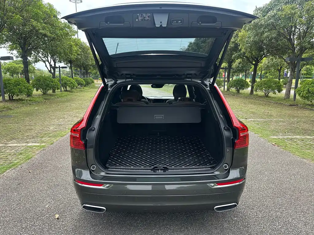 Volvo XC60 2021 T5 AWD Inscription