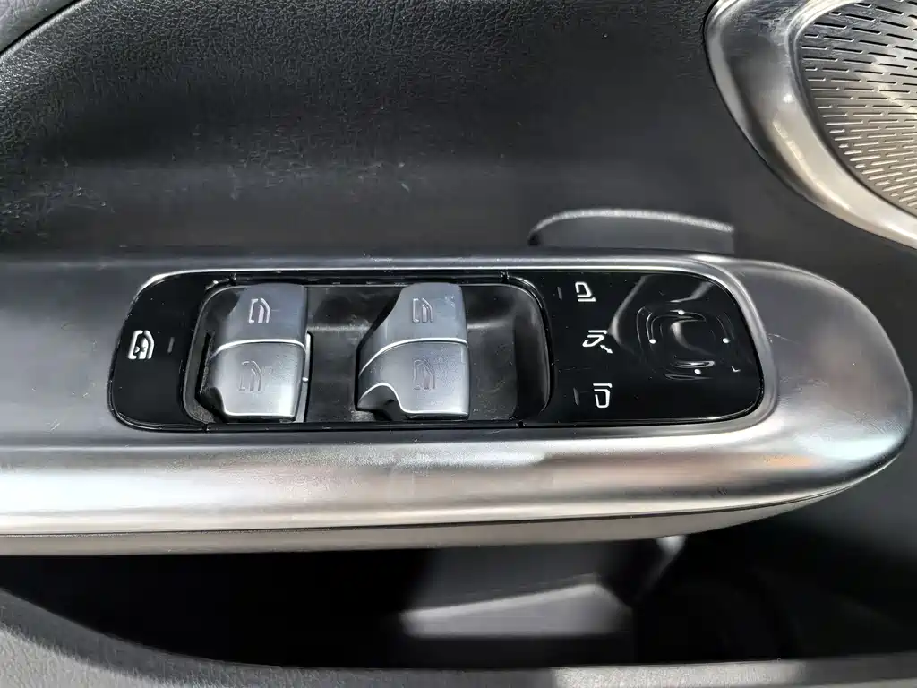Mercedes-Benz C-Class 2024 Facelift 3 C 260 L Sport Edition