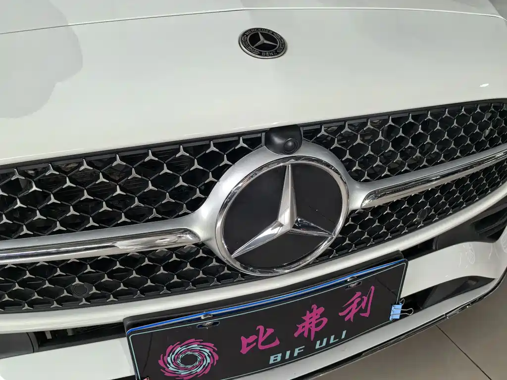 Mercedes-Benz C-Class 2024 Facelift 3 C 260 L Sport Edition