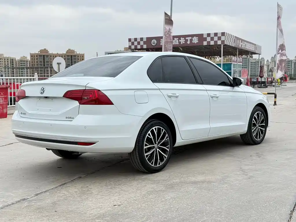 Bora 2019 Bora Legend 1.5L Automatic Leading Edition China VI