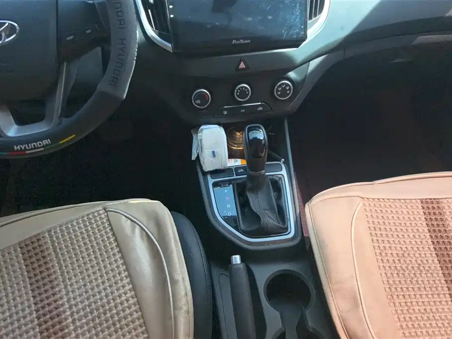 2015 Hyundai ix25 1.6L Automatic 2WD GLS