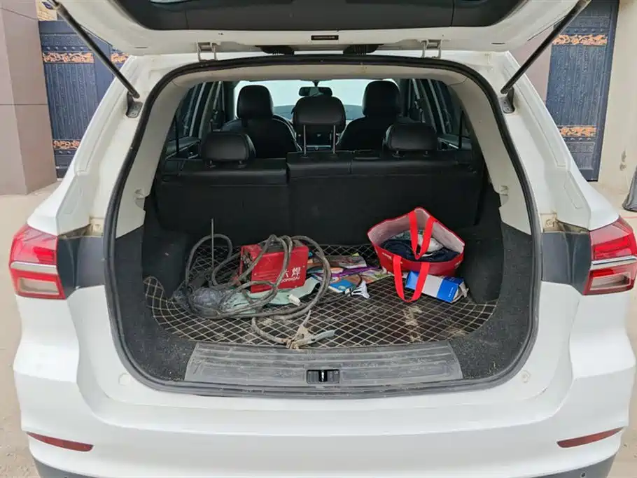 Roewe RX5 2016