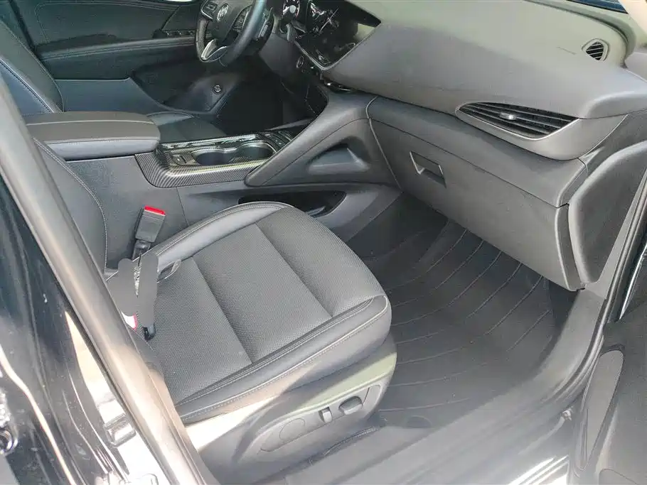 Buick Envision Plus 2023 652T 5-Seater Luxury