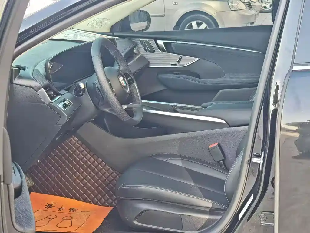 Buick LaCrosse 2025 28T Platinum Edition