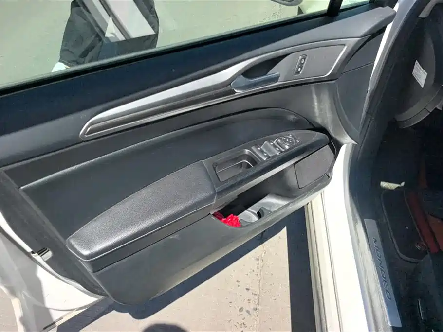 2018 Ford Mondeo EcoBoost 180 Intelligent Control Fashion Edition China V