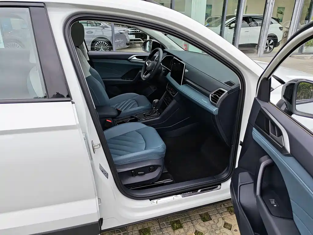 Volkswagen Tharu 2024 300TSI FWD Yuezun Edition