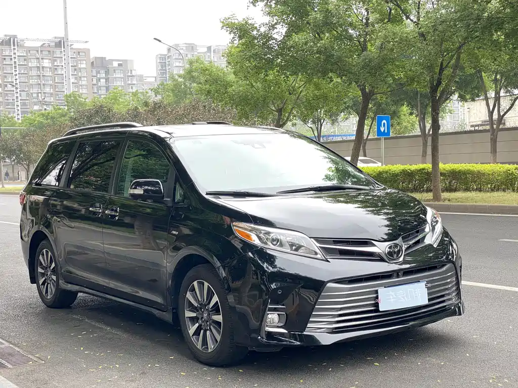 Sienna 2015 3.5L AWD L