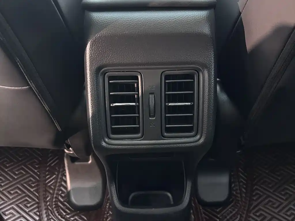 Honda Vezel 2023 1.5L CVT Tech Edition