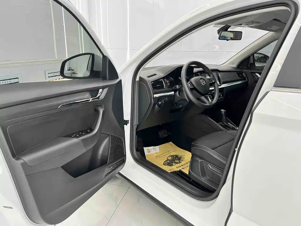 Kamiq 2023 Facelift 1.5L Automatic Comfort Edition - фото 7