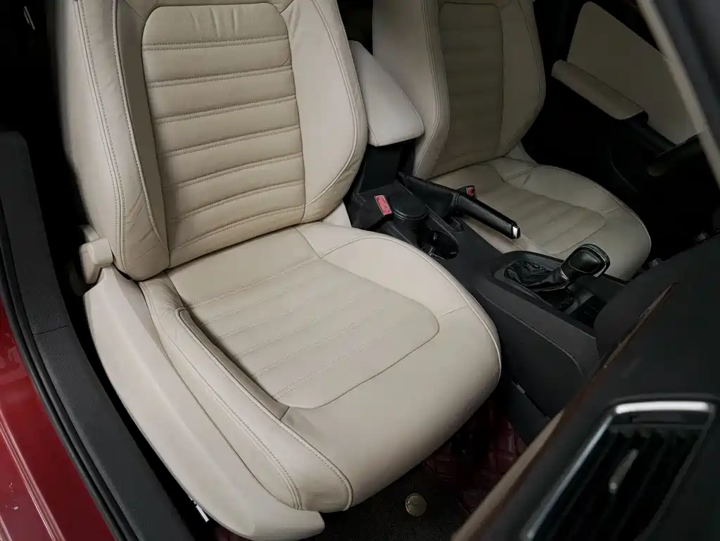 Volkswagen Sagitar 2012 1.4TSI Automatic Flagship Edition